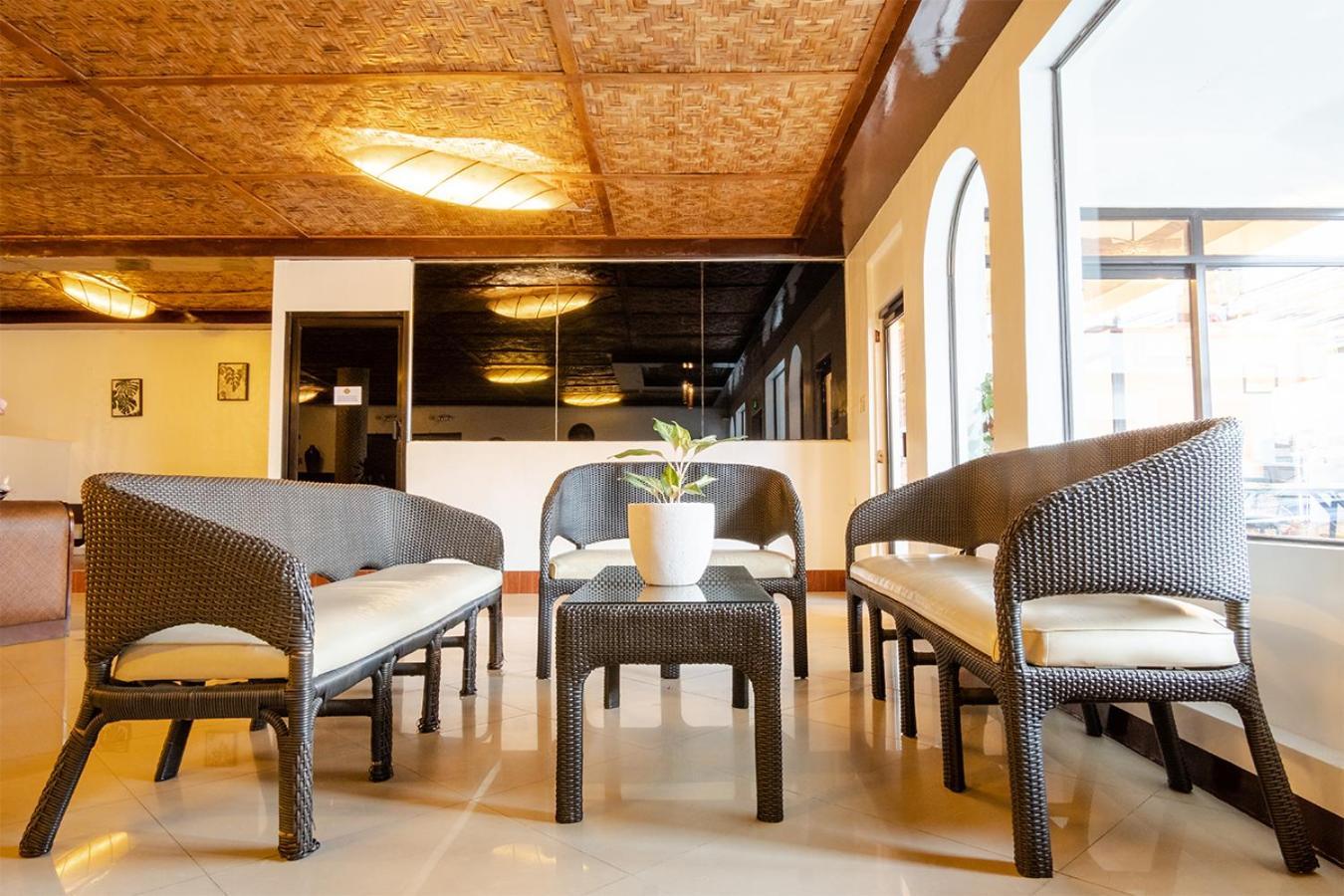 Public House Hostel Lapu-Lapu City Zewnętrze zdjęcie